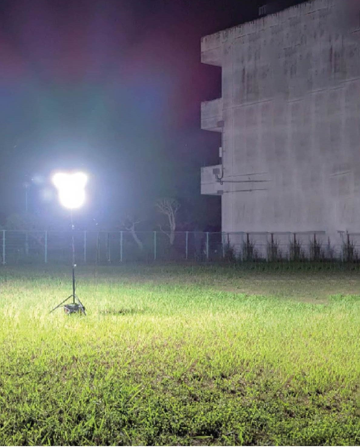 ペラペライト 30000Lm
