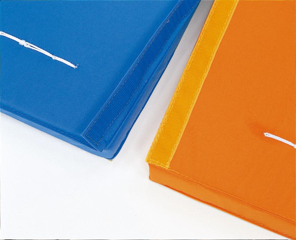 エコカラー合成スポンジマット 5cm厚・連結式・すべり止め付 90×180×5cm T2824